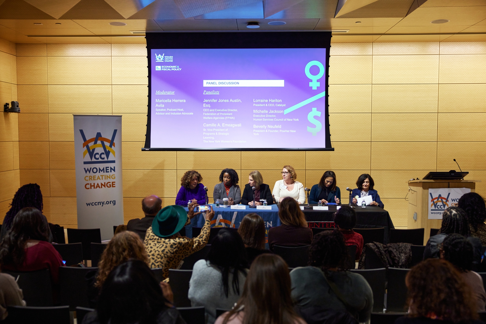 성별 임금 형평성: 격차 해소 보고서 출시